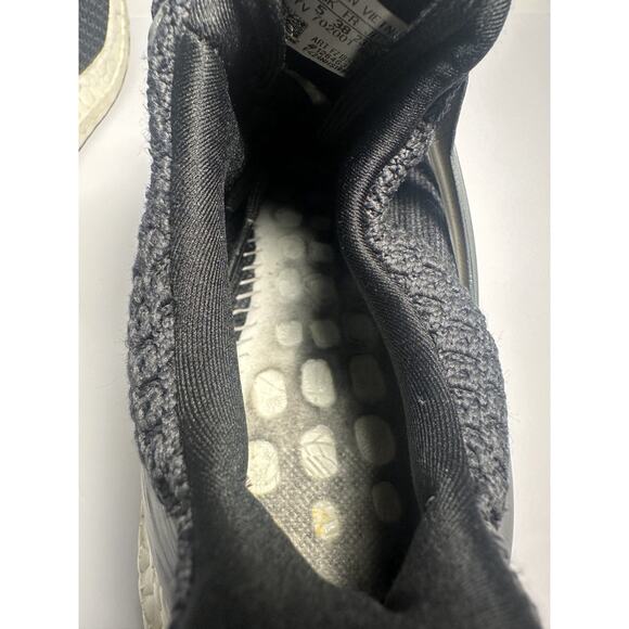 Adidas UltraBoost 21 Women’s Size 6.5 Black Gray Running Shoes Boost Cushion - Picture 5 of 8